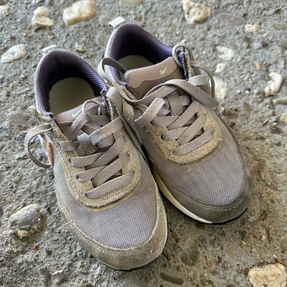 Nike Girls Waffle Ones - Picture 1 of 5